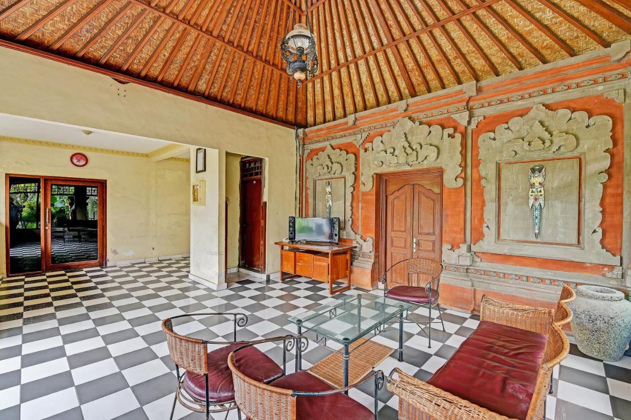 Oyo 91503 Hotel Gedong Ayu Near Sanur ウブド エクステリア 写真
