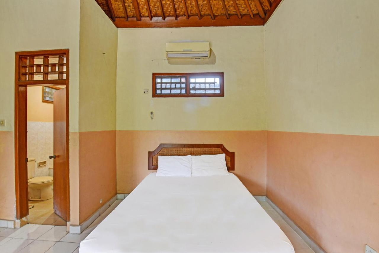 Oyo 91503 Hotel Gedong Ayu Near Sanur ウブド エクステリア 写真